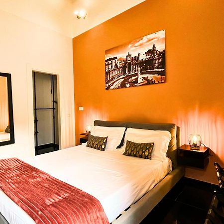 Palazzo Goyze Hotel Наполи Екстериор снимка